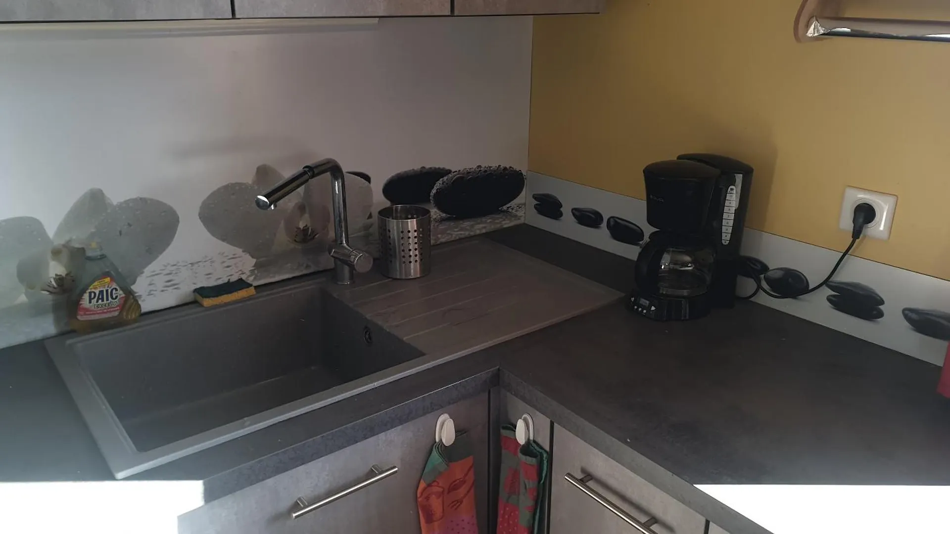 Privatunterkunft Chambre Au Calme Avec Cuisine Equipee En Supplement Sur Demande Figeac Frankreich